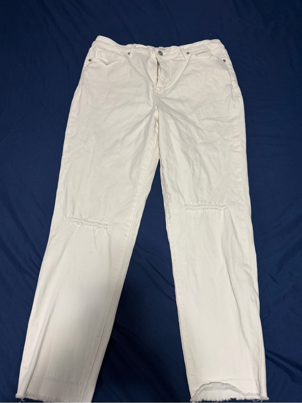 sofia by sofia vergara White Boot Cut Jeans with Knee Distress